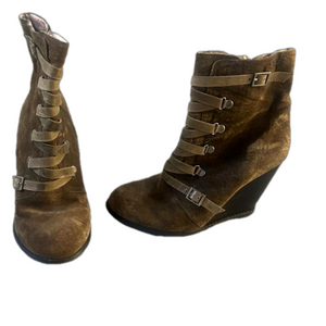 BCBGeneration Kadeer Ankle Boots, Dark Oliv/oak, 7 US